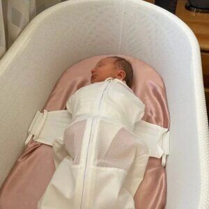 Snoo Fitted sheets *NEW* SILK